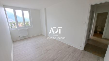 Location Appartement 2 pièces 38m² ST EGREVE 38120 - Photo 3