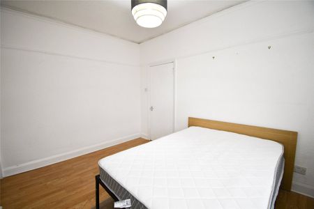 Seabank Road, CH45 5AG, Wallasey - Photo 5