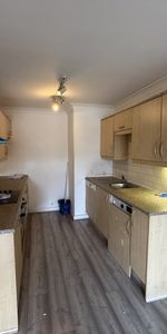 1 bed Apartment - To Let - Photo 3