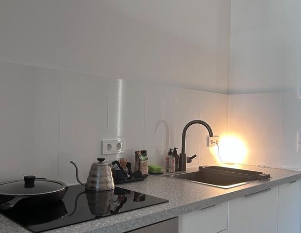 2-3 Monate - möblierte, moderne Wohnung - Foto 1