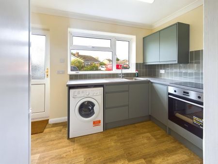 2 bedroom bungalow to rent - Photo 4