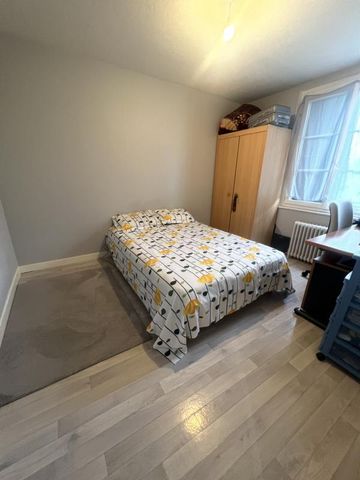 Location Appartement 3 pièces 59m² LE CREUSOT 71200 - Photo 3