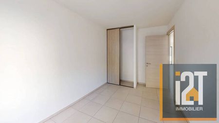 Appartement à louer - Nîmes 3 pièces de 62.47 m² - Photo 3