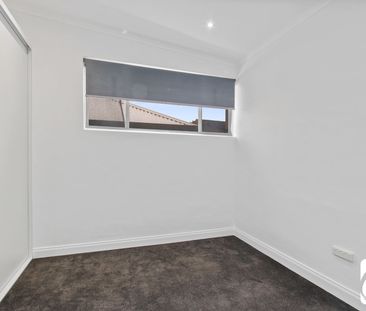 165 Gaffney Street - Photo 2