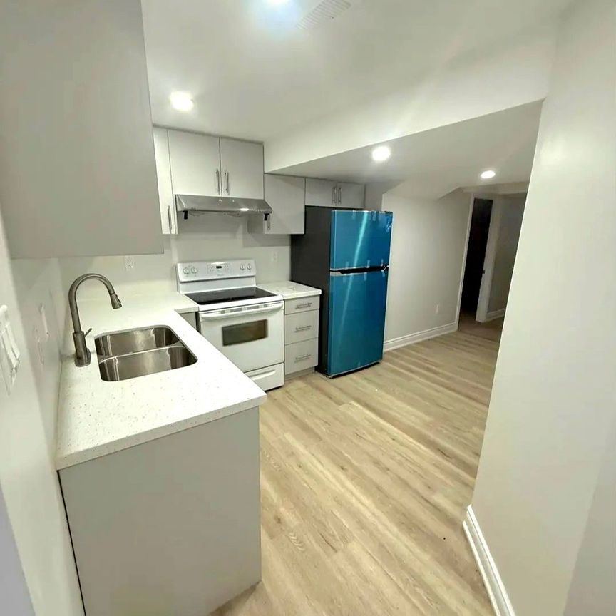 For Lease - 6273 Prairie Circle Unit# Bsmt, Mississauga, Ontario - Photo 1