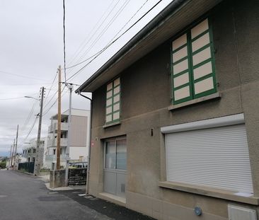 Location Appartement 3 pièces 73m² - Photo 3