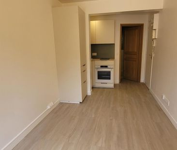 Location Appartement 1 pièce 17m² ISSY LES MOULINEAUX 92130 - Photo 1