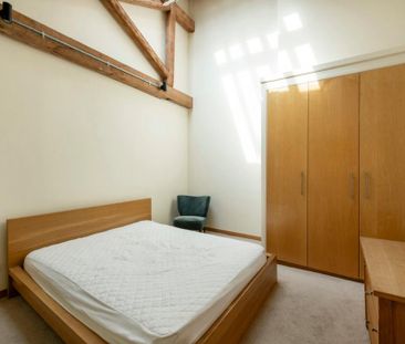2 bedroom flat to rent - Photo 4