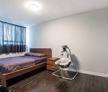 For Lease - 1050 Stainton Drive Unit# 312, Mississauga, Ontario - Photo 2