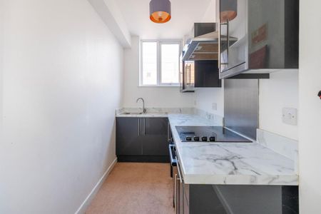 1 bedroom flat to rent - Photo 4