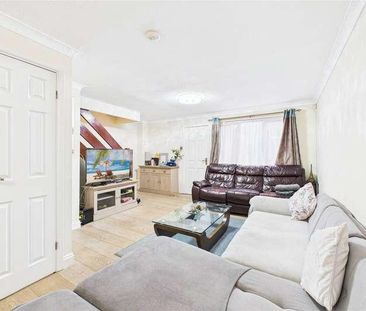 The Delph, Lower Earley, Reading, Berkshire, RG6 - Photo 2