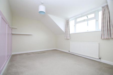 4 bedroom house to rent - Photo 3