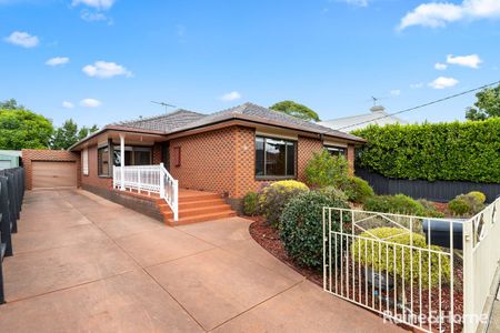 79 Elphin Street, Newport, VIC 3015 - Photo 4