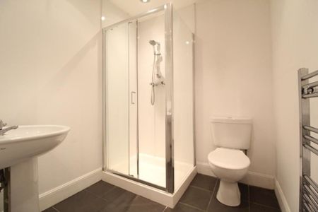 Fraser Street, Ground Left, - Photo 3