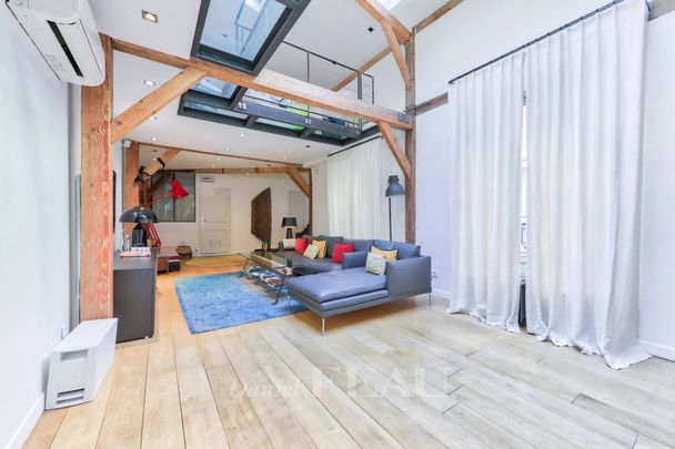 Location appartement, Paris 8ème (75008), 8 pièces, 242 m², ref 86492783 - Photo 1