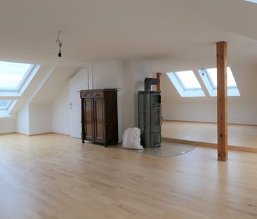 Dachgeschosswohnung mit Blick ins Grüne - Photo 5