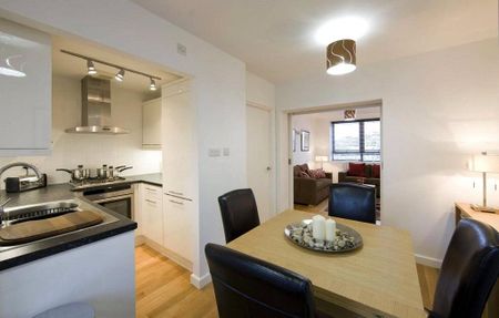 2 bedroom flat to rent - Photo 5