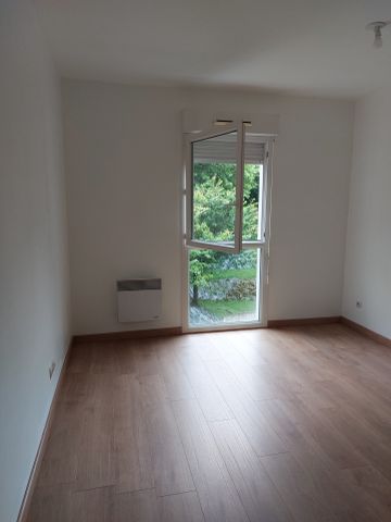 Location Appartement 2 pièces 45m² BEAUVAIS 60000 - Photo 2