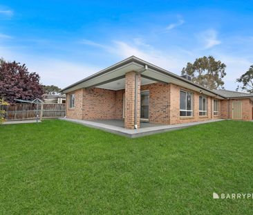 10 Basken Drive, South Morang, Vic 3752 - Photo 1