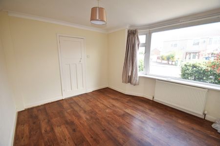 3 bedroom terraced house to rent - Photo 2