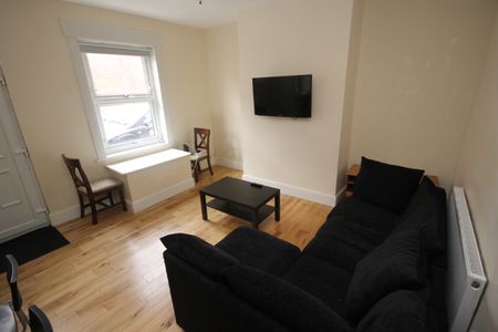 Quarry Street, Woodhouse, Leeds, LS6 2JU - Photo 4