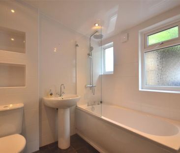 3 bedroom terraced house to rent - Photo 3