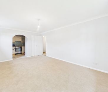 Clarence Court, Windsor,SL4 - Photo 1