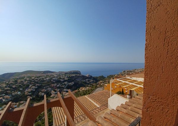 2 bedroom sea view apartment for rent in Cumbre del Sol