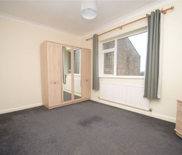 2 bed apartment to rent in Fulford Road, Scarborough, YO11 - Photo 6