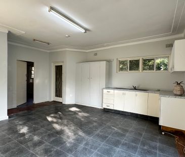 FORMER OFFICE USE - Photo 1