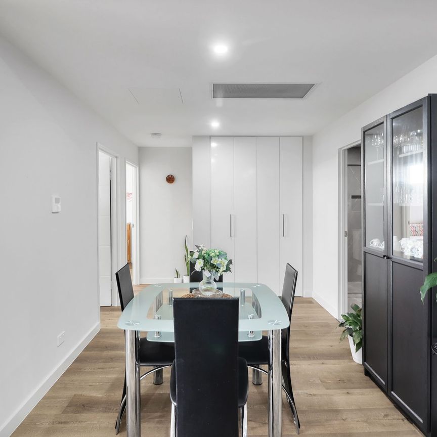 406/6 Isla Street - Photo 1