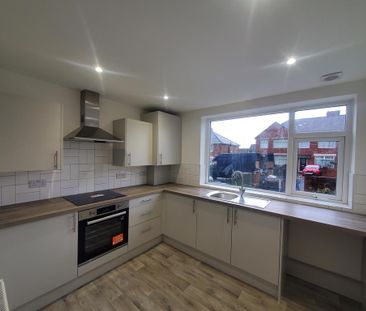 3 bedroom link detached house to rent - Photo 1