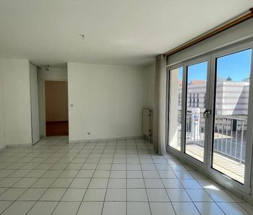 Location Appartement 2 pièces 59m² RIEDISHEIM 68400 - Photo 1