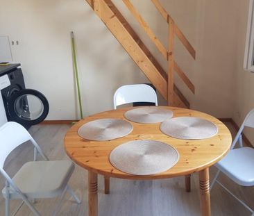 Location Appartement 1 pièce 32m² LYON 7ème - Photo 6