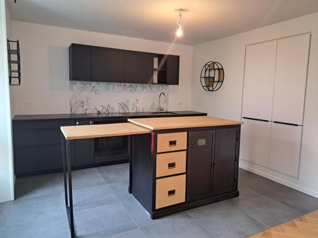 Duplex rénové 4.5 pièces centre ville 115 m2 avec terrasse en toit - Photo 5