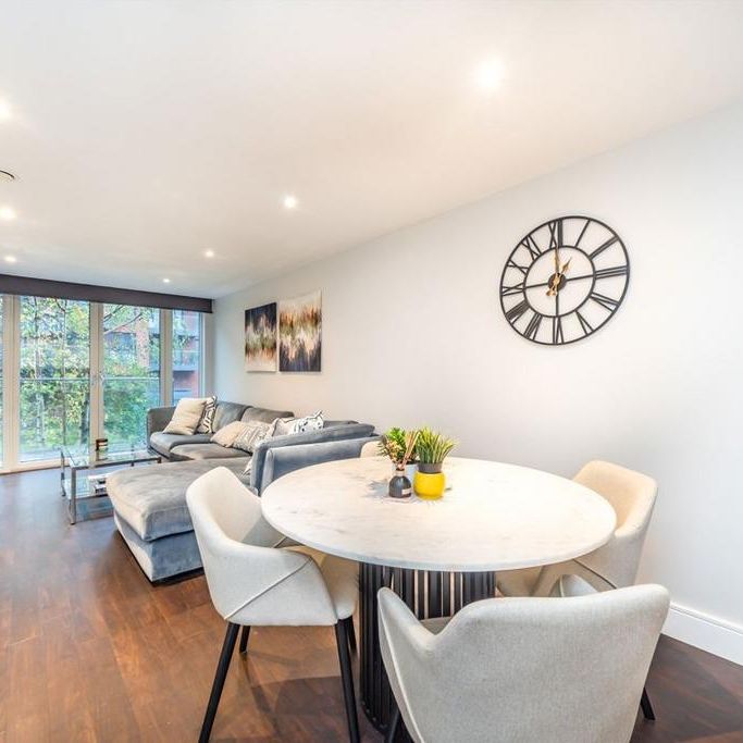 2 bedroom flat to rent - Photo 1