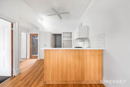 Elegant, beautifully renovated home with spectacular finishes - Inspection Saturday 20/06/2026 - 9.45am - 10.00am: - Photo 5