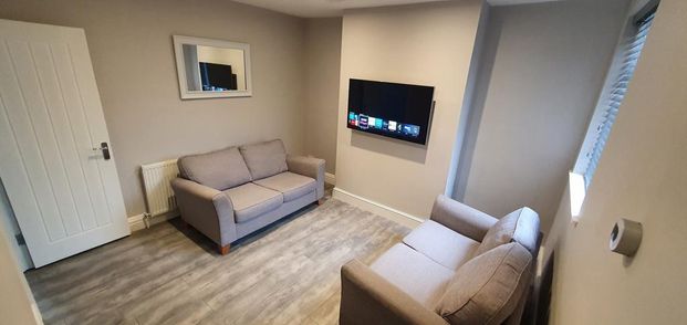 4 bedroom house to rent - Photo 1