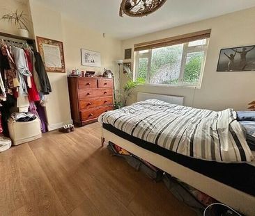 3 Bed Detached House, Jeffries Hill Bottom, BS15 - Photo 3