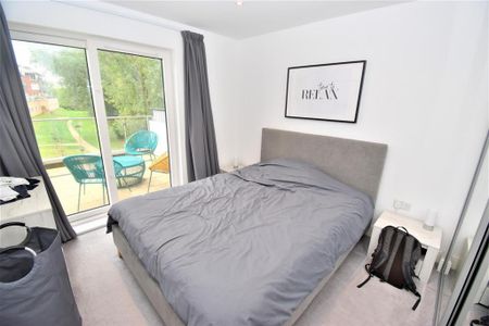 2 bedroom apartment to rent - Photo 4