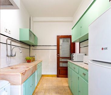 Avenida de Fernão de Magalhães, Porto, Braga - Photo 3