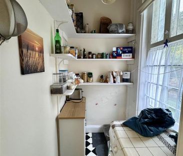 3 bedroom apartment to rent - Photo 4