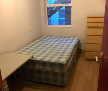 Flat 2-12 Ashley Avenue, Belfast, BT9 7BT - Photo 3