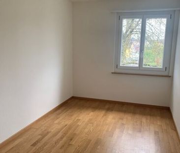 Family apartment with 4 rooms in a quiet location on the 2nd floor - Foto 1