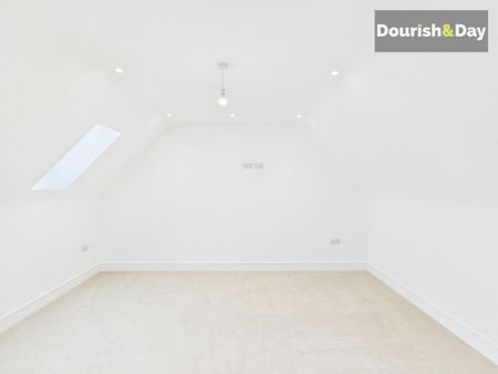 6 bedroom detached house to rent - Photo 3