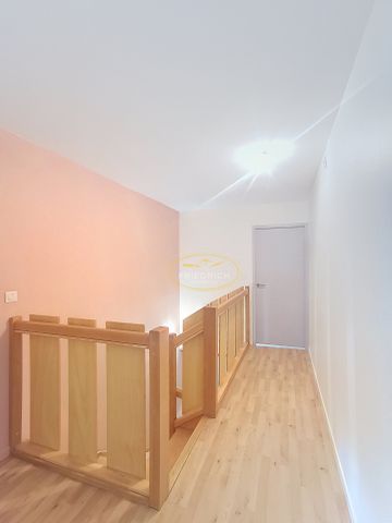 Location Appartement 3 pièces 93m² GONDRECOURT LE CHATEAU 55130 - Photo 5