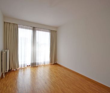 APPARTEMENT MET DRIE SLAAPKAMERS EN TERRAS NABIJ CENTRUM ROESELARE - Photo 6