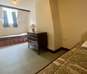 To Let - Photo 4