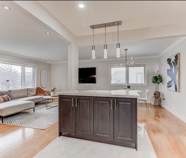 For Lease - 96 Wyndcliff Crescent Unit# Main Fl, Toronto, Ontario - Photo 2