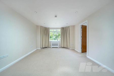 3 bedroom apartment to rent - Photo 4